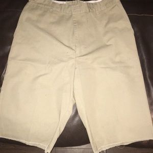 Independent truck co chino shorts 36